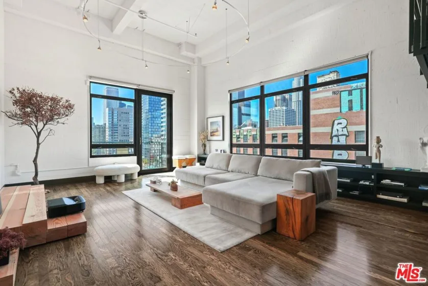849 S Broadway #1210 photo 24