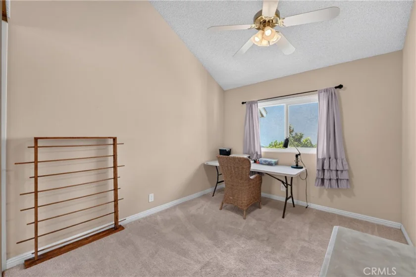 5037 E Almond Avenue #5 photo 26
