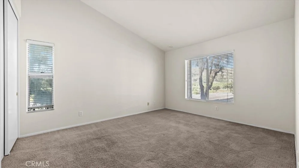 23506 Cambridge Road photo 17