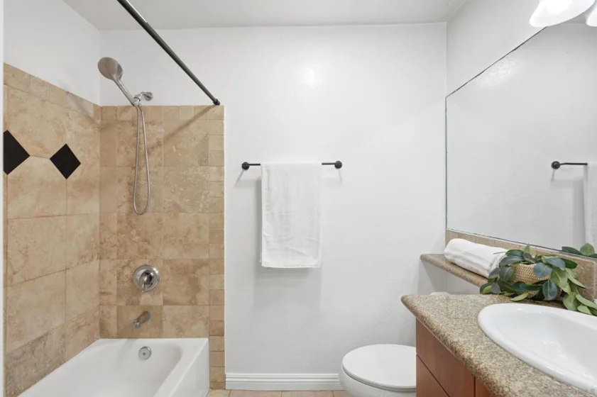 7003 Saranac Street #103 photo 9
