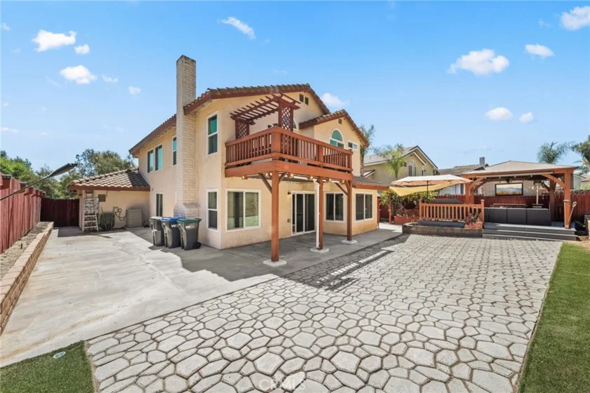 40661 Symeron Way photo 24