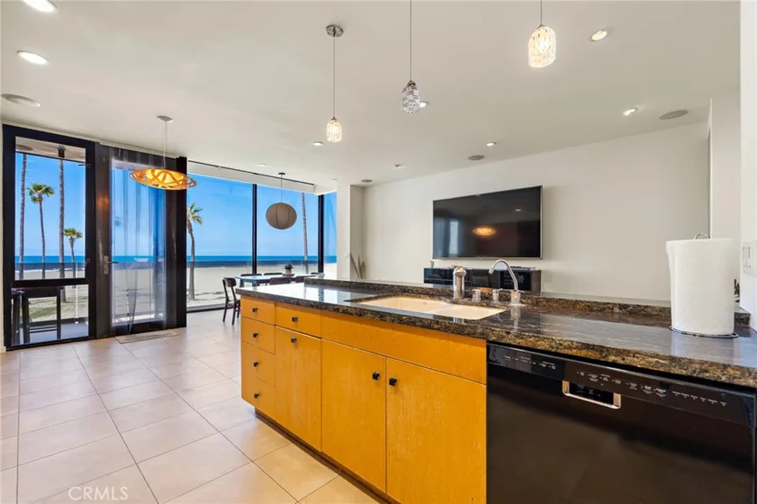 3009 Ocean Front Walk photo 4