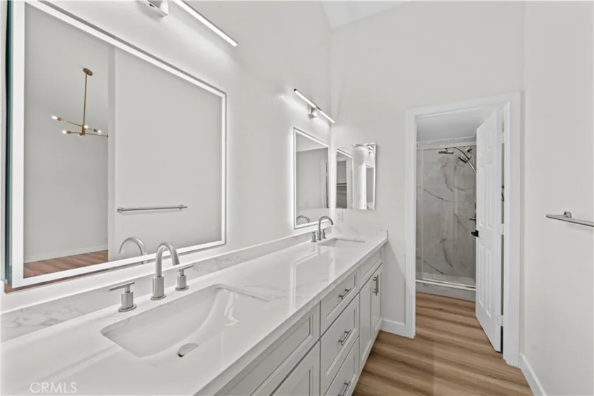 734 Fremont Villas photo 12