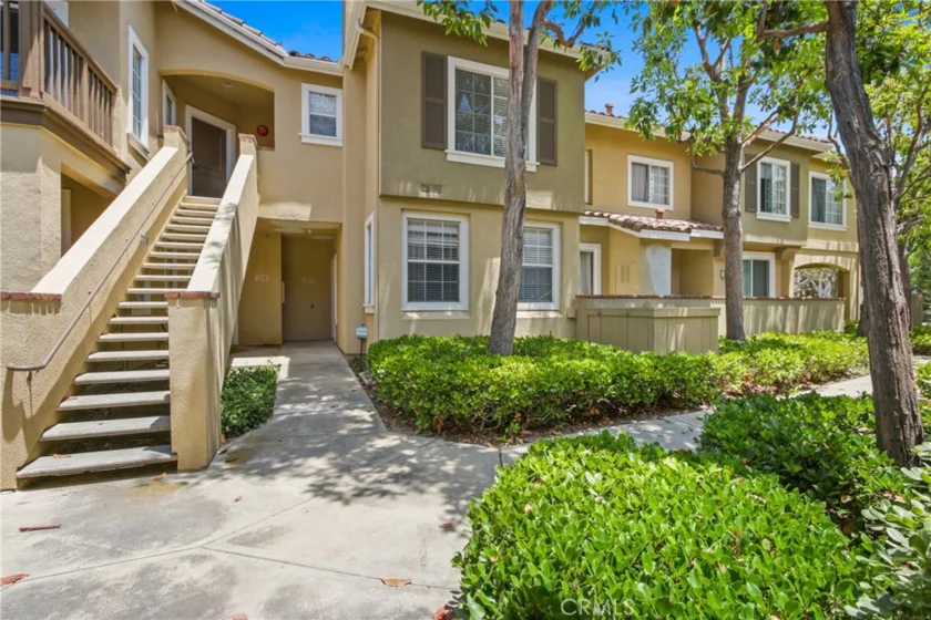 259 Gallery Way photo 1