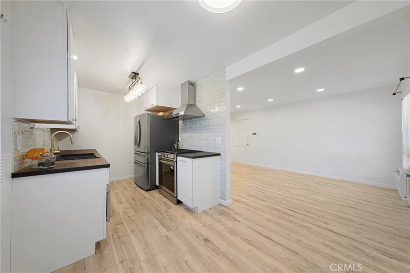 660 S Glassell Street #54 photo 10