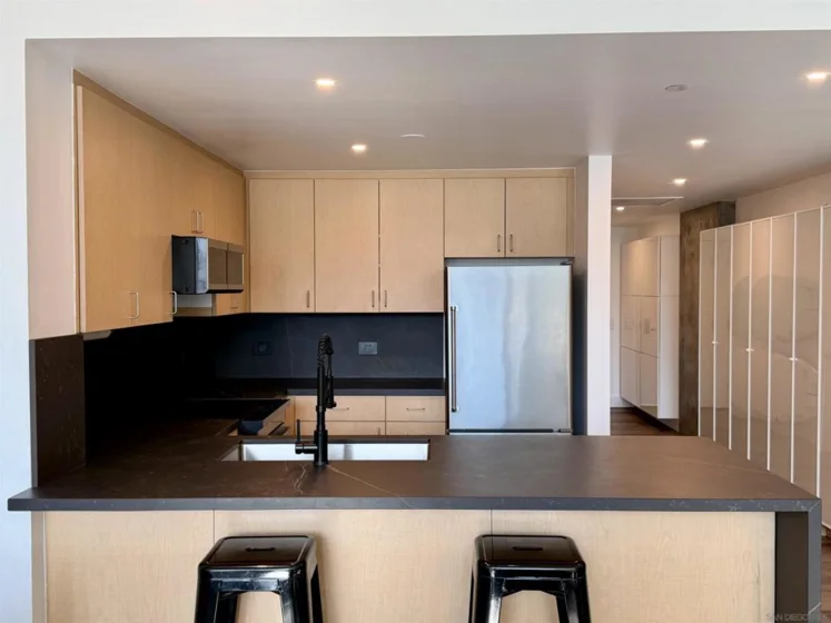 1080 Park Boulevard #401 photo 3