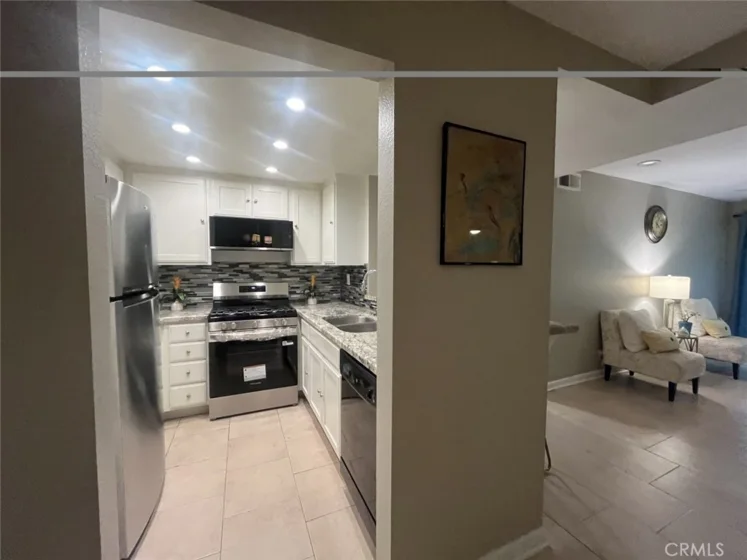 7800 Topanga Canyon #112 photo 8