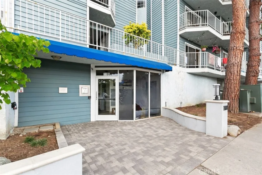 1100 Euclid Avenue #120 photo 1