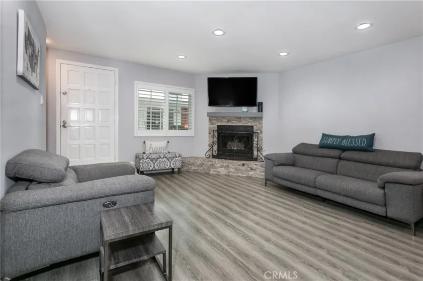 618 N Howard Street #128 photo 3