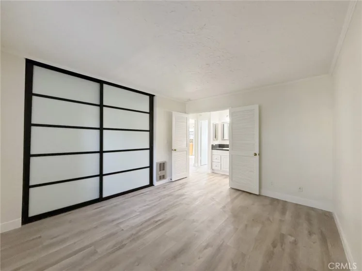 231 Springview photo 22