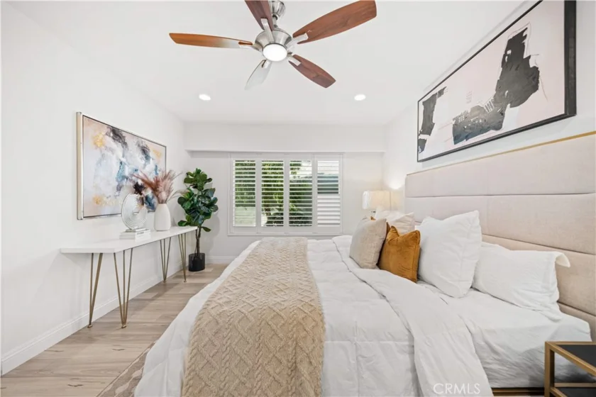 1611 S Pomona #D13 photo 37