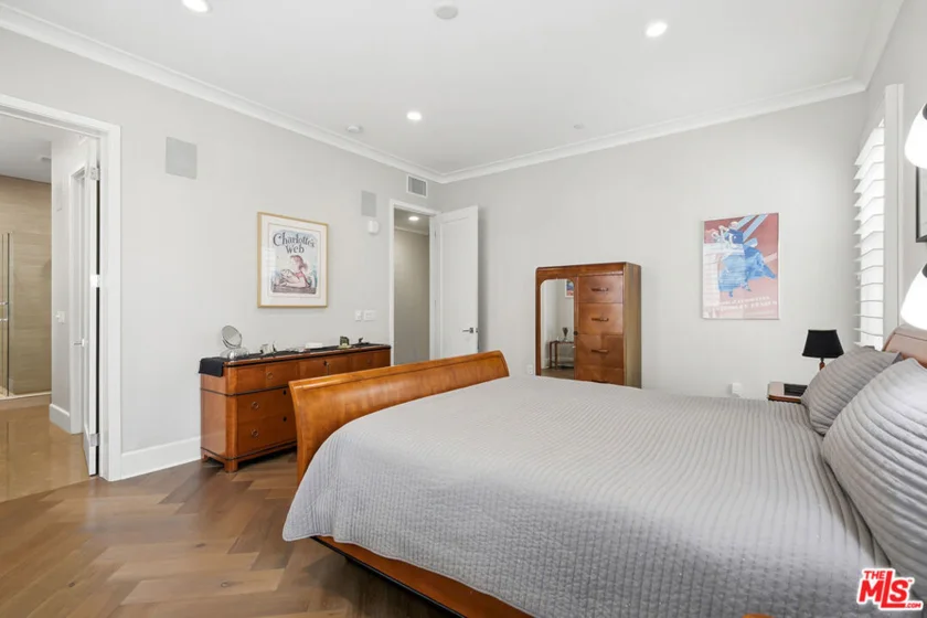 12775 Bluff Creek Drive #1 photo 10