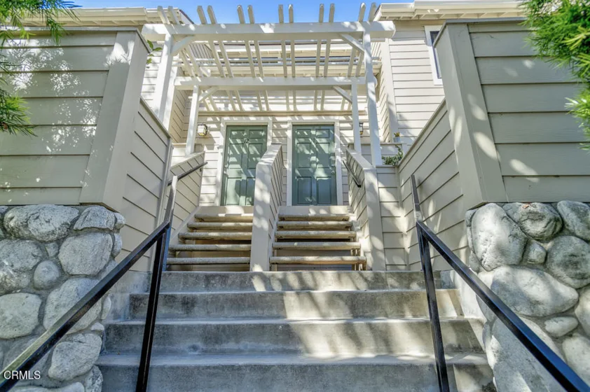 883 Magnolia Avenue #12 photo 1