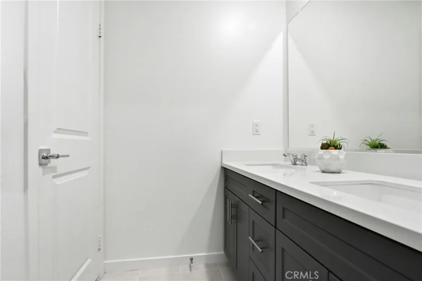 30028 Arroyo Springs photo 31