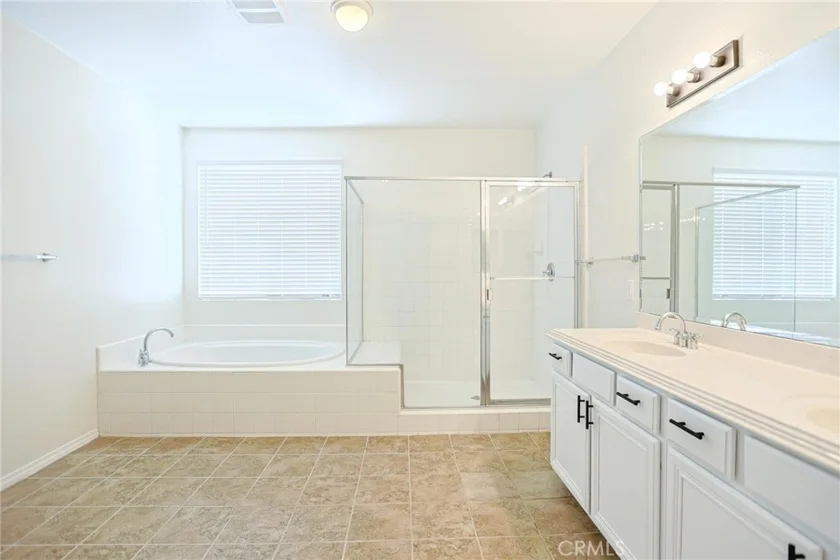 40322 Ariel Hope photo 54