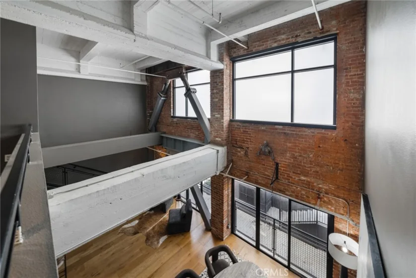 835 Locust Avenue #211 photo 40