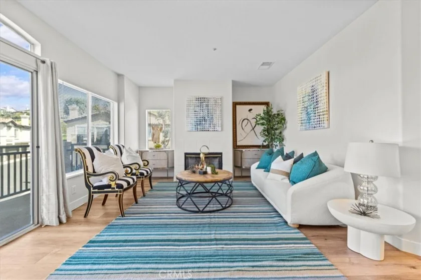 66 Vellisimo Drive photo 1