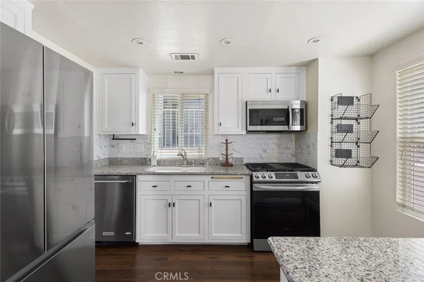 810 Baker Street #12 photo 1