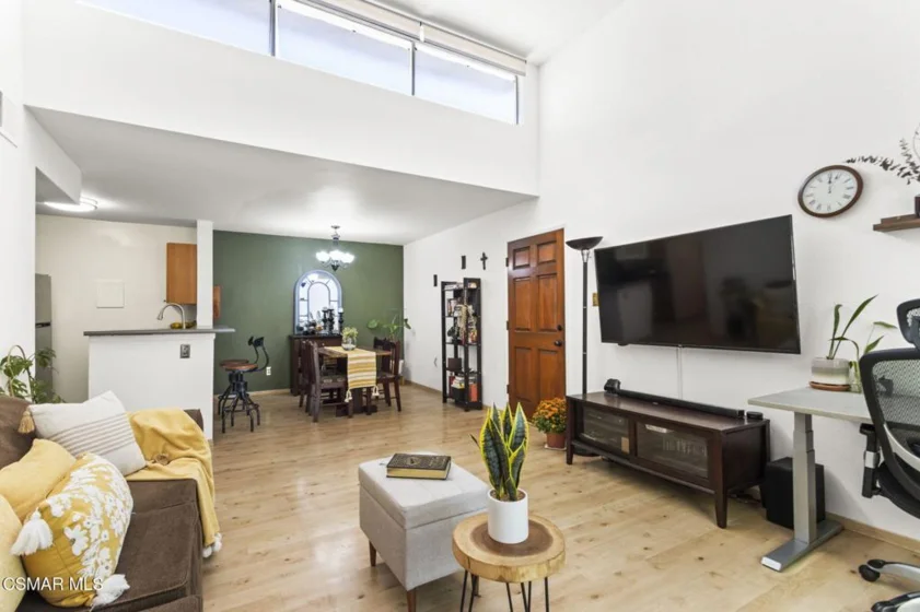 5700 Etiwanda Avenue #248 photo 1