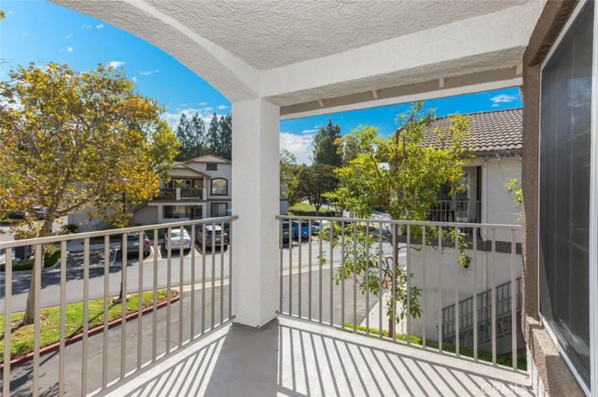 16 Chaumont Circle photo 28