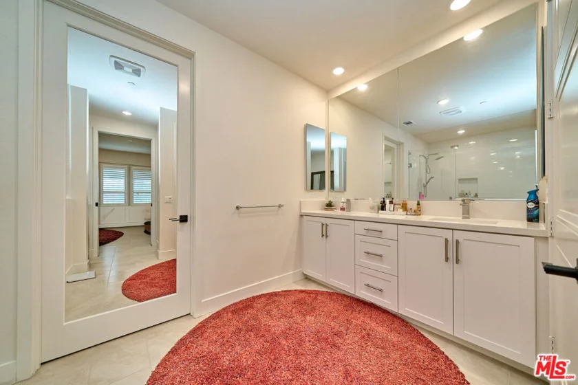 8898 Los Coyotes Court #210 photo 12