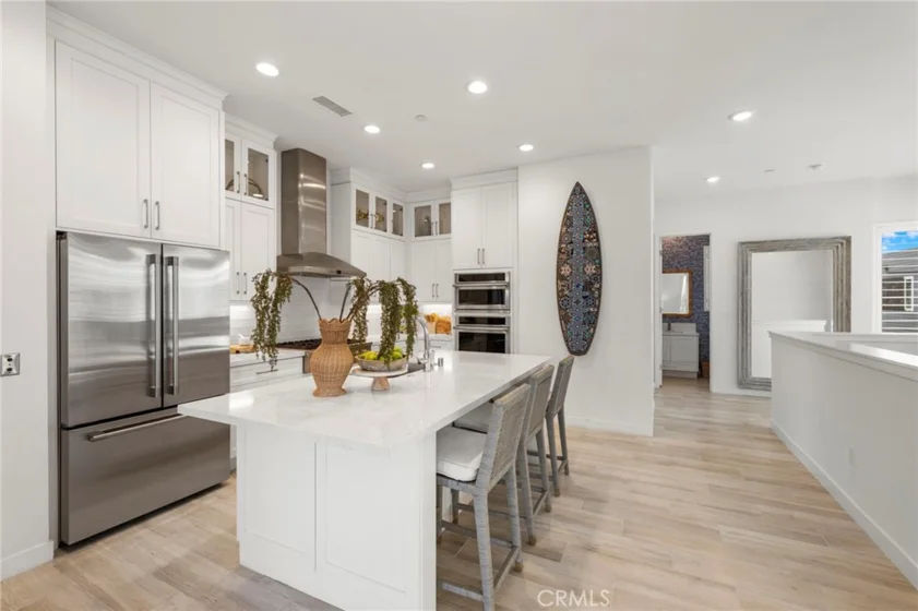 2046 Doheny Way photo 9