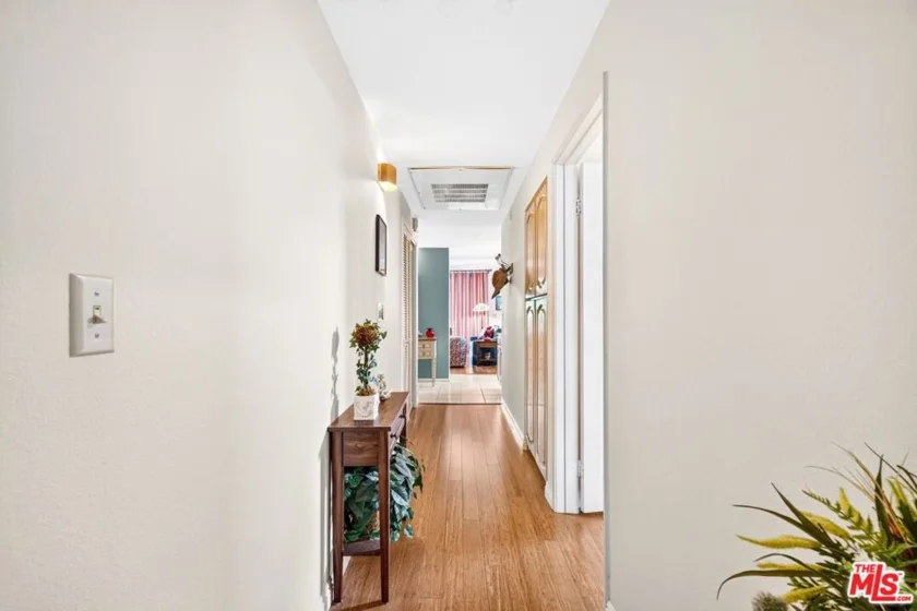 1741 Colby Avenue #203 photo 44