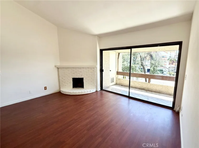 15155 Sherman Way #49 photo 1