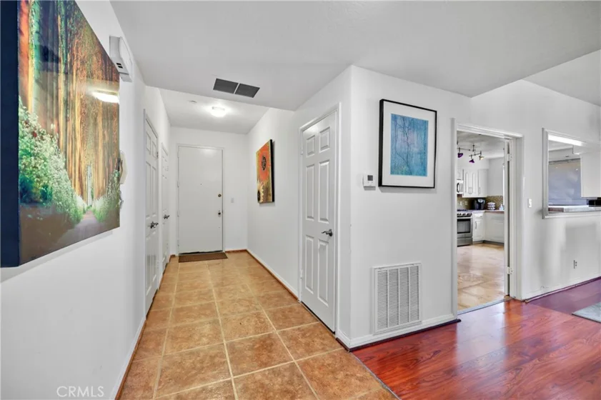 324 N Palm Drive #407 photo 15