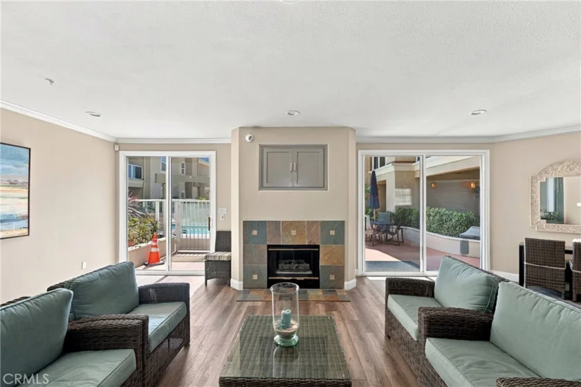1500 E Ocean #718 photo 51