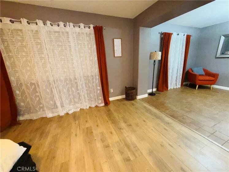 25933 Schafer photo 47