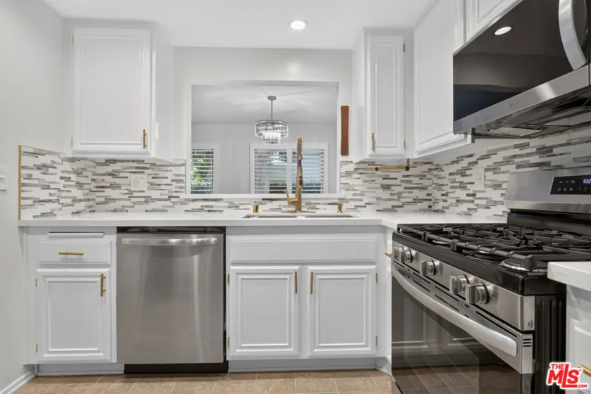 6716 Clybourn Avenue #147 photo 7