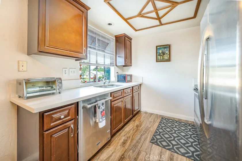 25899 Baylor Way photo 1