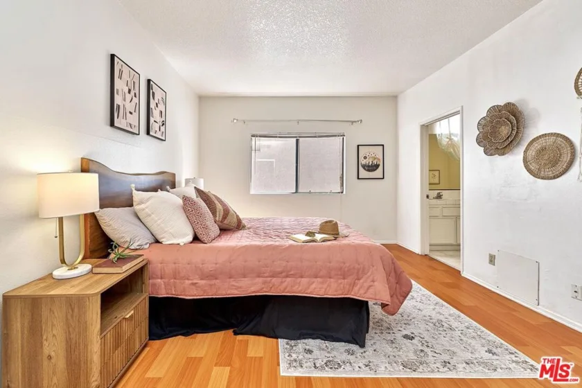 431 S Kingsley Drive #205 photo 28