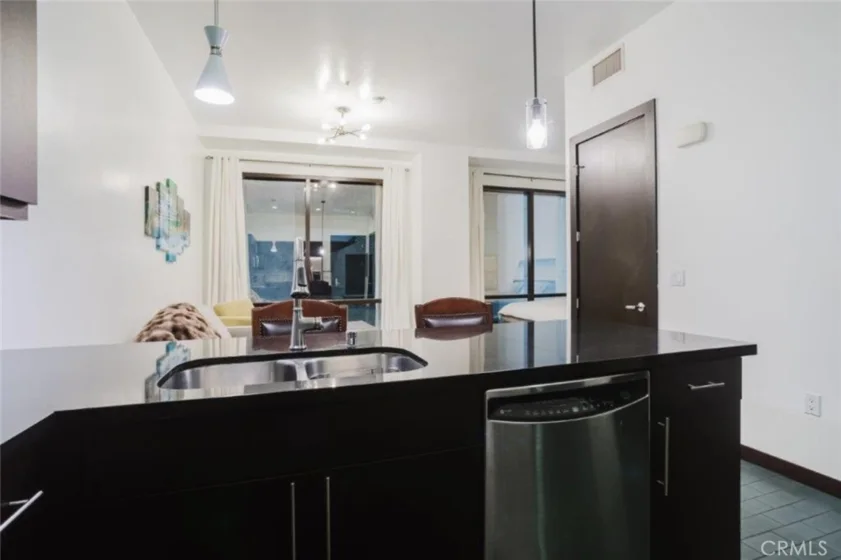 655 S Hope Street #606 photo 50