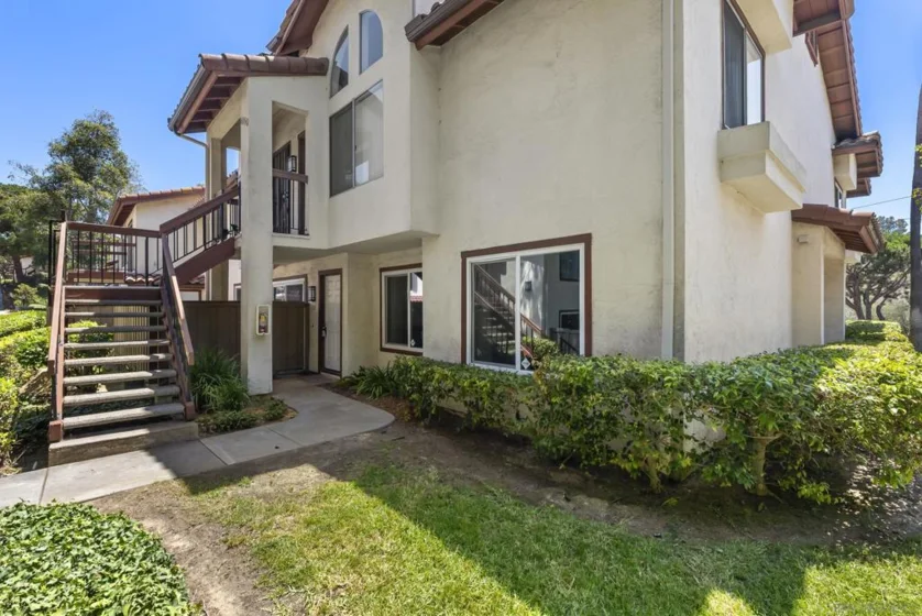 4080 Rosenda #210 photo 25
