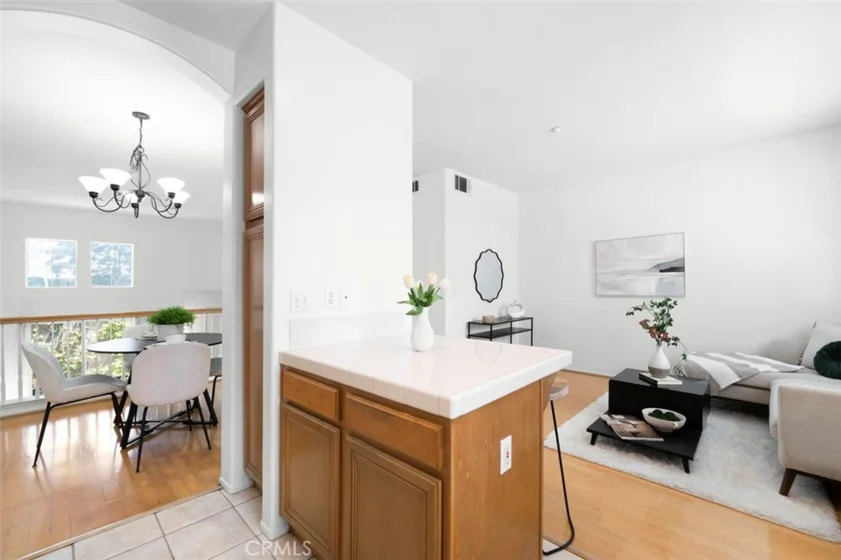 1002 Timberwood photo 14