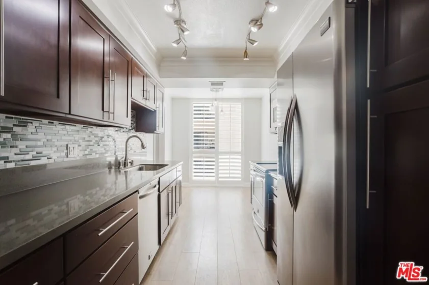 750 S Spaulding Avenue #214 photo 16