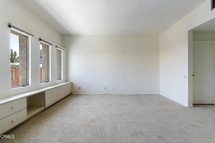 960 San Pasqual #205 photo 23