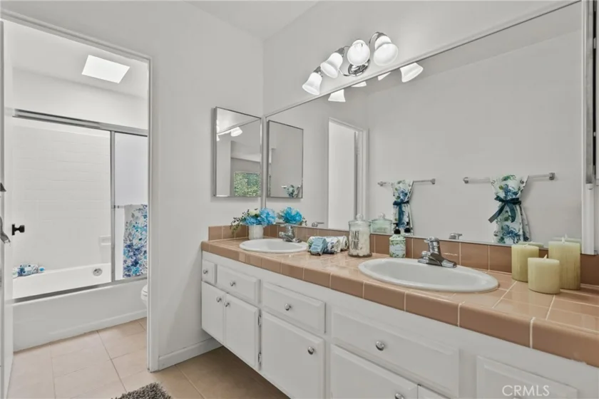 6121 Shoup Ave #35 photo 23