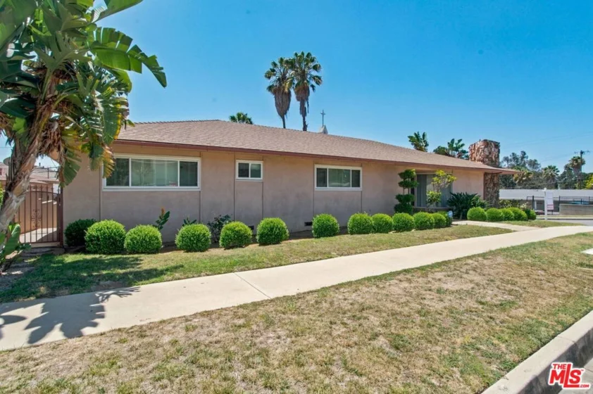 5452 W 57th Street photo 40