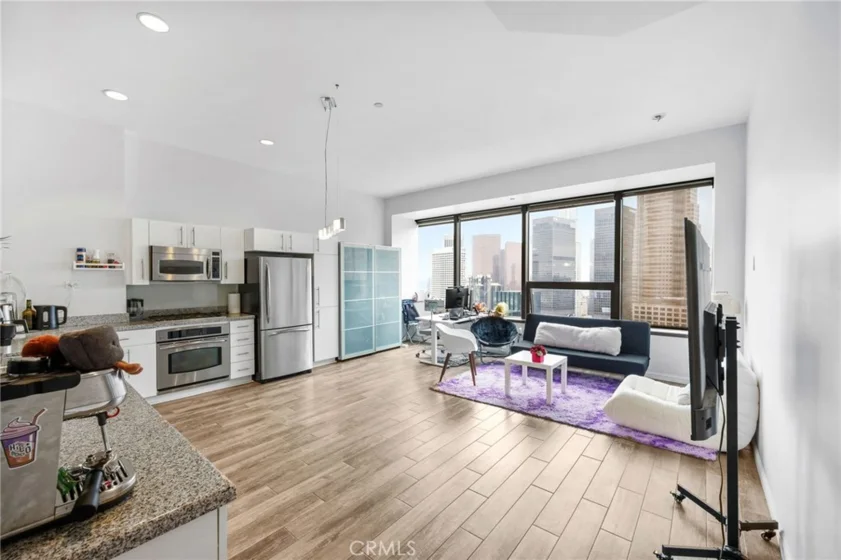 1100 Wilshire Boulevard #2607 photo 7