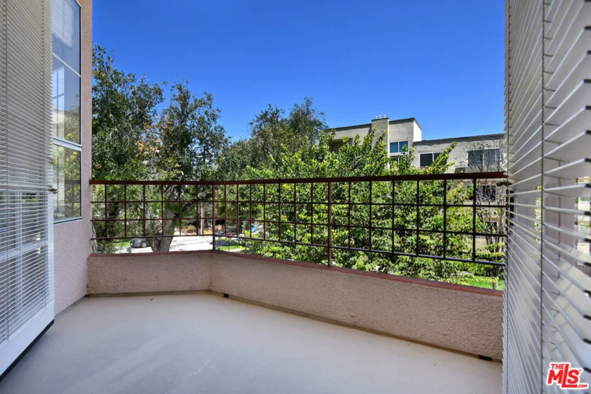 14570 Benefit Street #201 photo 12