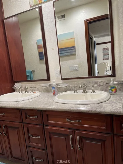 1140 E Ocean Boulevard #320 photo 6
