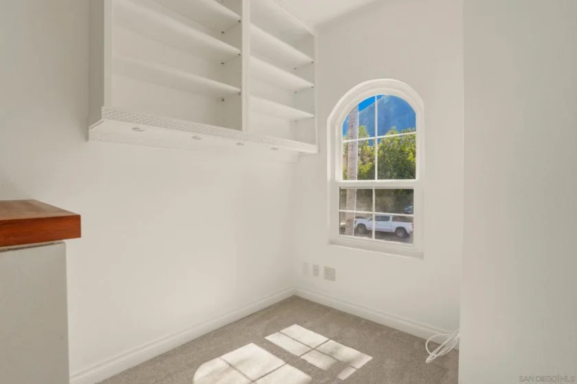 3964 Richmond photo 26