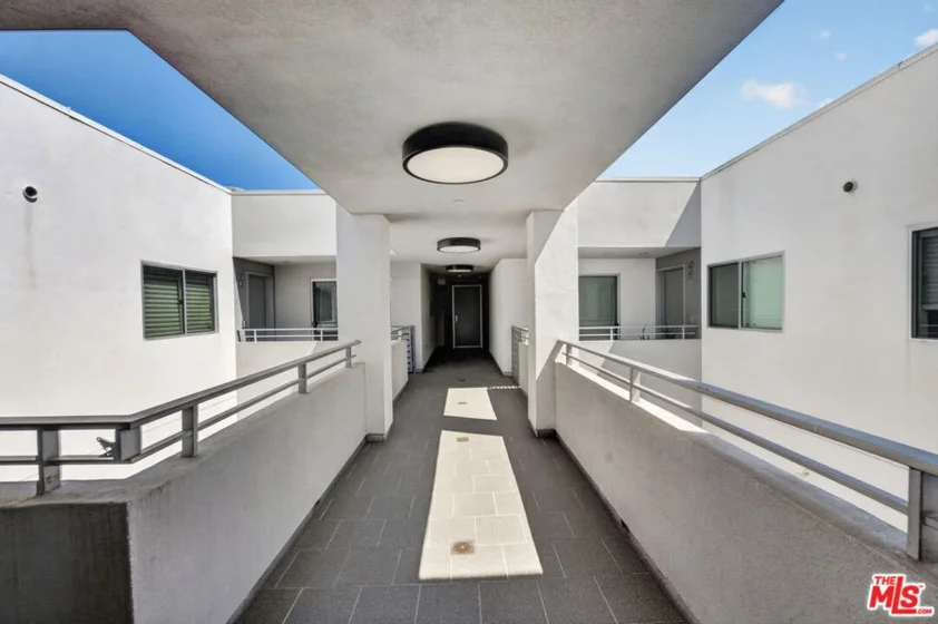 1700 Sawtelle Boulevard #PH8 photo 23