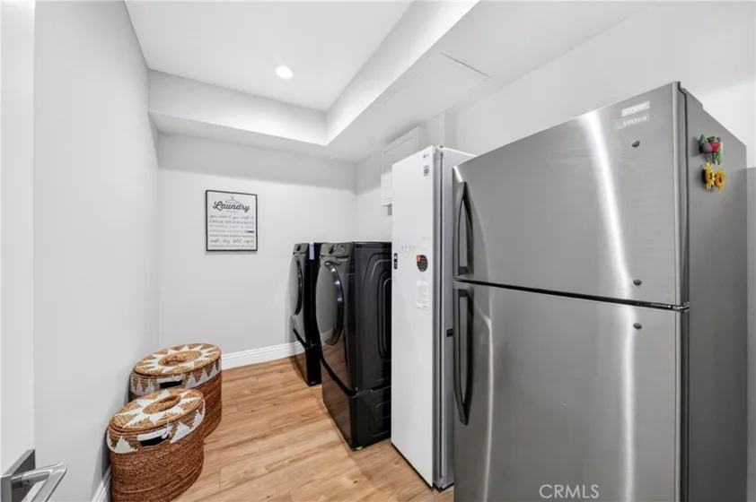 944 S Serrano Avenue #306 photo 18