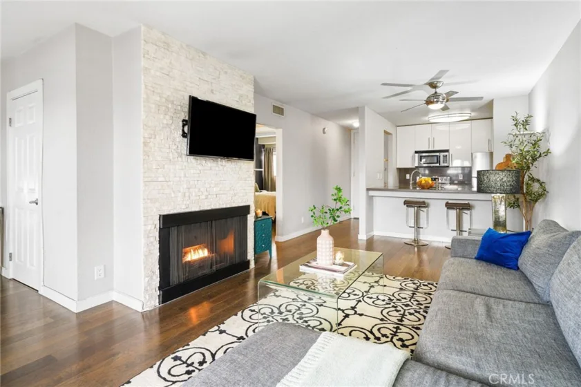 141 S Clark Drive #326 photo 1