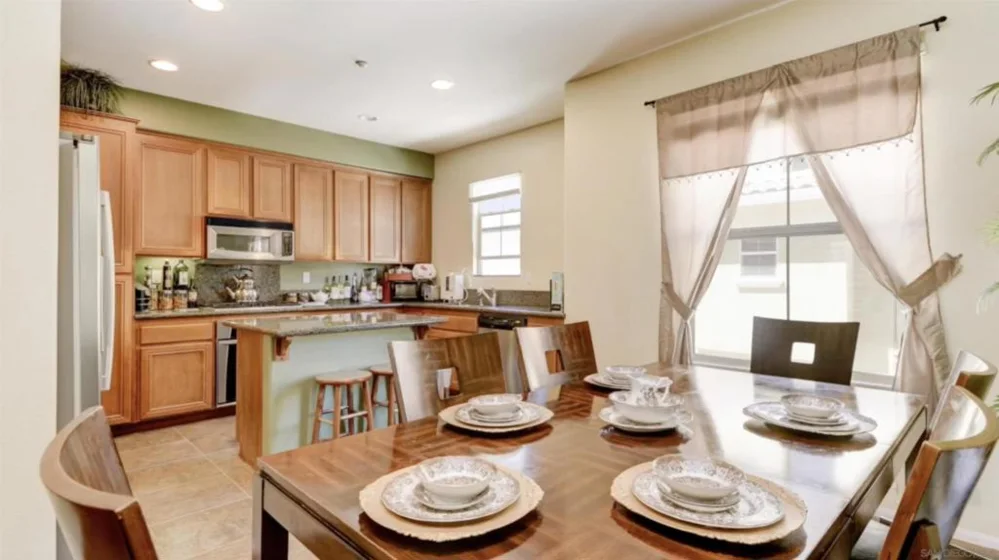 2293 Huntington Point Road #156 photo 1