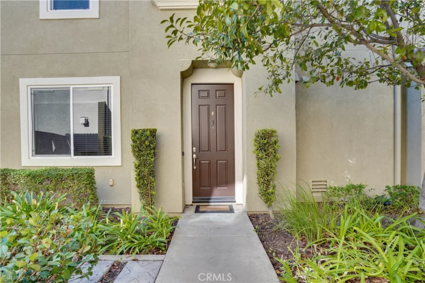 35780 Hazelhurst Street #3 photo 1
